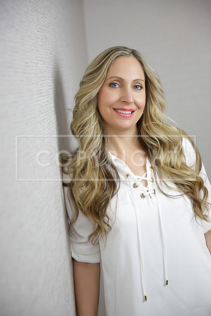 Ursula Mentjes' Headshot & PR Photo Session - Resized-1801