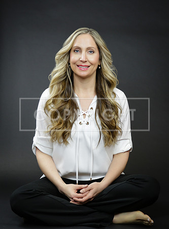 Ursula Mentjes' Headshot & PR Photo Session - Resized-1820