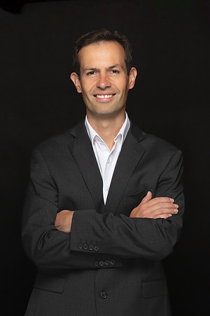 Eduardo Martins