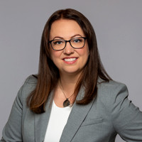 Rebecca Lanquist - Headshots 2025